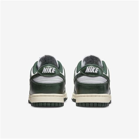 Nike Dunk Low "Vintage Green" Official Images | Sneaktorious