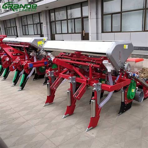 Farm Machinery 3 Rows Precise Corn Planter Seeder - China Agricultural ...