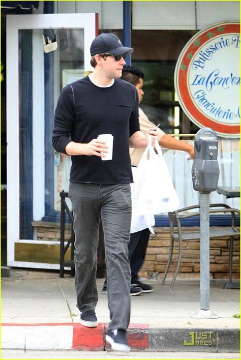 John Krasinski Joins La Conversation: Photo 1846931 | John Krasinski Pictures | Just Jared