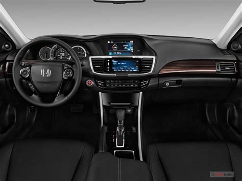 2017 Honda Accord: 192 Interior Photos | U.S. News