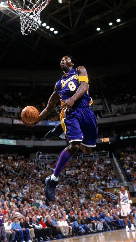 Dunk Kobe Bryant Wallpaper Home Screen #dunk #kobe #bryant #Wallpaper #Iphone #Bryant #Dunk # ...