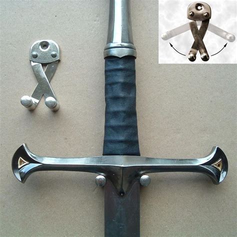 sword display | ... about Universal Broadsword. Sword Wall Hanger - Re-enactment / Display ...