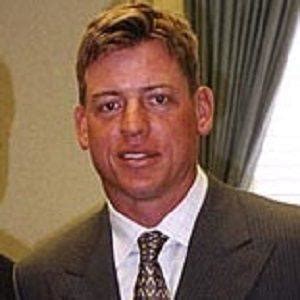 Troy Aikman - Age, Family, Bio | Famous Birthdays