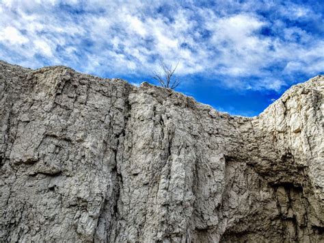 Along the Big Dig Trail at the Ice Age Fossils Nevada State Park in Las ...