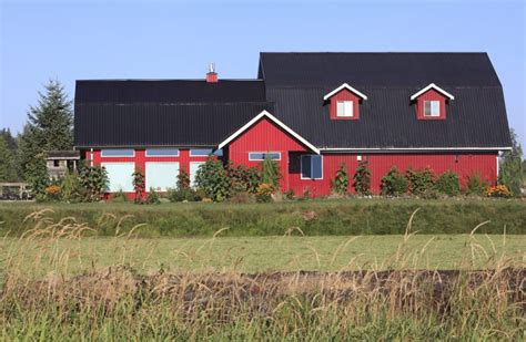 How To Give Your Barn Roof An Upgrade - Piedmont Roofing