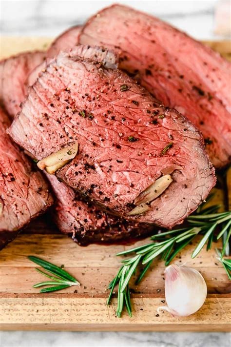 Garlic Lover's Roast Beef