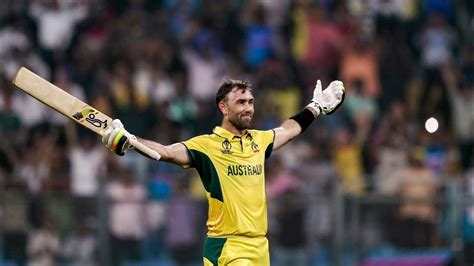 Maxwell's innings against Afghanistan 2023 WC - YouTube