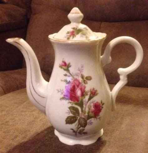 Vintage Adorable Rose China Tea Pot Fred Roberts Company 1940s | Shabby chic antiques, China tea ...