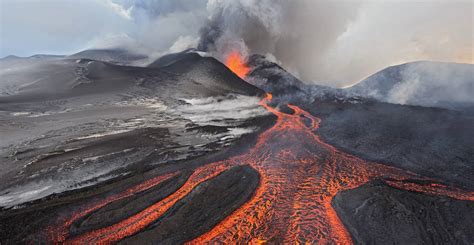 Greenhouse gas emissions from volcanic rocks can create global warming