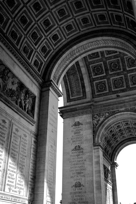 Arc de Triomphe interior | Pete Morris | Flickr