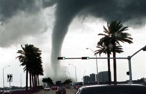 ‘Great Miami Tornado’ Hit South Florida 25 Years Ago Today – NBC 6 ...