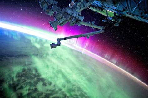 NASA video of the aurora borealis from space will make you catch your breath | Inhabitat - Green ...