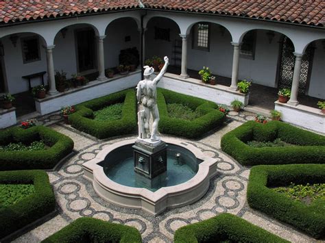 Villa Terrace Courtyard | Roman garden, Art decor, Art museum