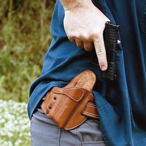 Urban Carry’s LockLeather Hybrid OWB Holster - The Armory Life