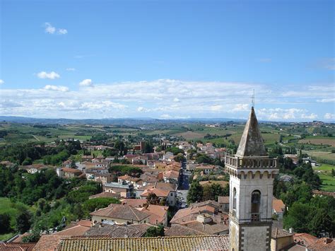 Vinci, Italy: Home Town of Leonardo da Vinci in Tuscany