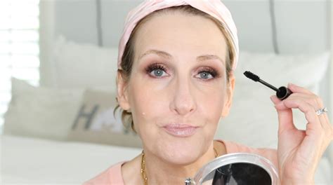 EASY MAKEUP TIPS FOR WOMEN OVER 50 - ANNE P MAKEUP AND MORE