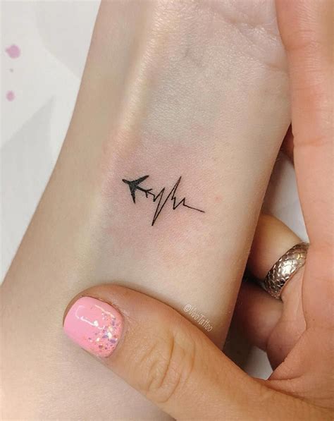 32 mini tatuagens femininas | Tiny tattoos, Tattoos for women small ...