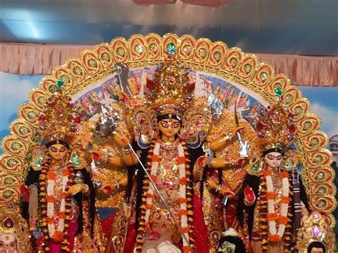 Durga Puja - Mumbai Pandals