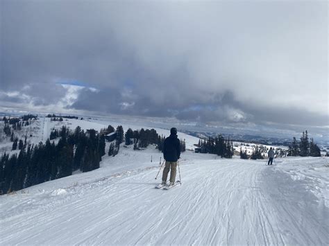 Powder Mountain, UT Report: Easy-Going Powder Skiing With Hardly a Soul in Sight - SnowBrains