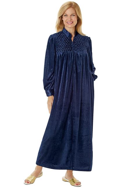 Super Cozy Bath Robes For Women Make Thoughtful Gifts