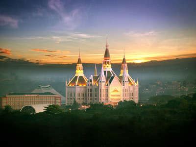 Iglesia ni Cristo - Central Temple - Quezon City