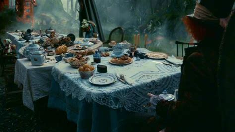 Alice in wonderland, Alice in wonderland aesthetic, Tim burton