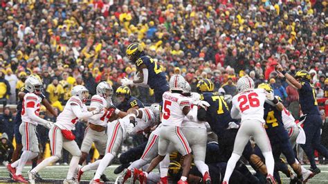 Ohio State vs. Michigan Football Feud Explored in 'RIVALS' Documentary