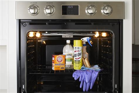 How to Clean an Oven Safely and Easily, According to Cleaning Experts