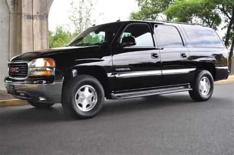 2003 GMC Yukon XL - Information and photos - MOMENTcar