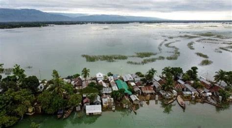 Bangladesh floods claim 54 lives, affect 2.4 million people, says UN ...