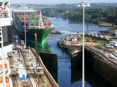 Panama Canal - Locks, Shipping, History | Britannica