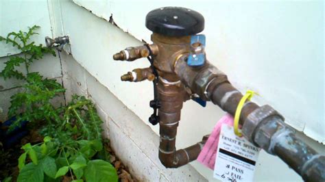 Leaking backflow prevention device - YouTube