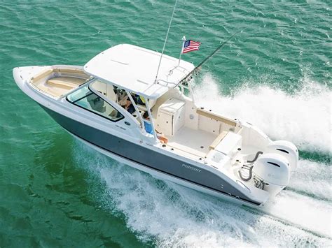 The Benefits of Dual Console Fishing Boats - On The Water