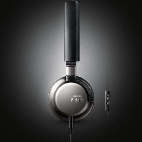 Complete Review of the Philips F1 Fidelio Headphones