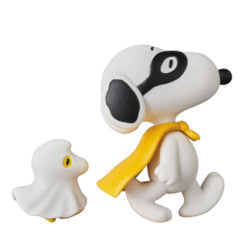 Ultra Detail Figure Peanuts Series 7: Halloween Costume Snoopy ...