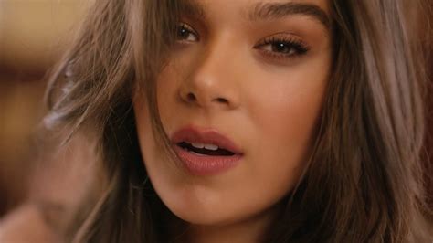 WEB-RiP - Hailee Steinfeld - Capital Letters - Music Video [From Fifty ...