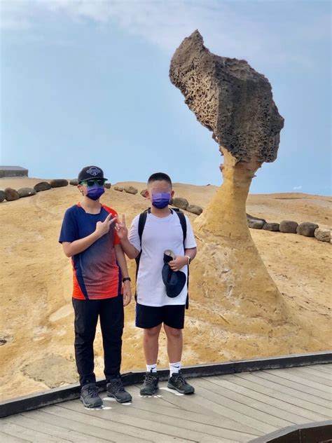 A Day in Yehliu Geopark: Meet the Queen and Discover the Hidden Gems ...