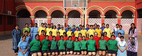 Loreto Convent Intermediate College, ICSE School In Lucknow