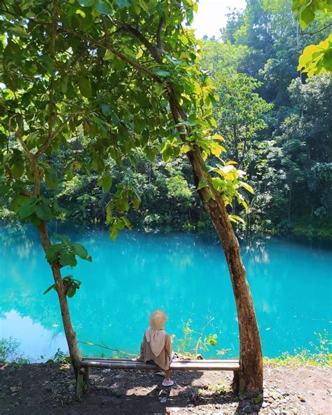 10 Danau Berwarna Biru di Indonesia, Pesonanya Indah