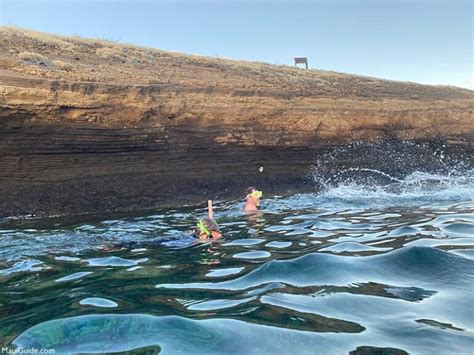 Molokini Snorkeling Map | Molokini Crater Maui, Hawaii