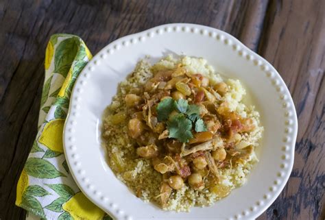 Moroccan Tagine Recipe with Chickpeas and Dried Apricots | Vintage Mixer