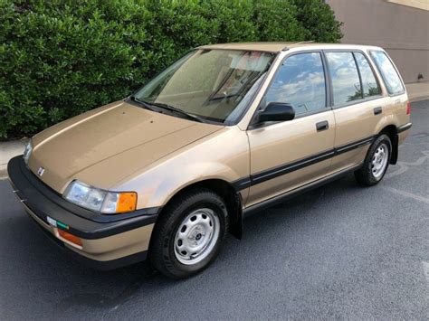 Four-Wheel Fun: 1988 Honda Civic Wagon RT4WD | Barn Finds