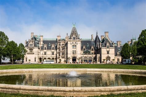 Guide To Visiting Biltmore Estate, Asheville NC: The Largest Home In America