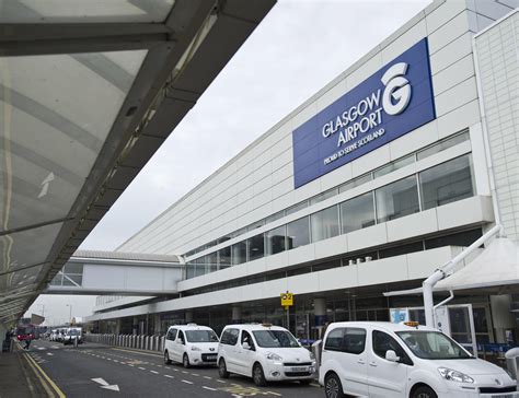 Furious Glasgow cabbies hit out at 'false' airport fare report that ...