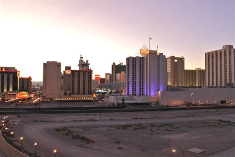 Downtown Las Vegas- Early Morning : Las Vegas 360