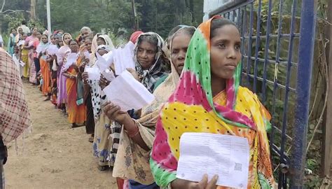 Chhattisgarh Voting LIVE: Violence Reported in Sukma; Voter Turnout at ...