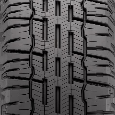 Michelin Defender LTX Platinum | Tire Rack