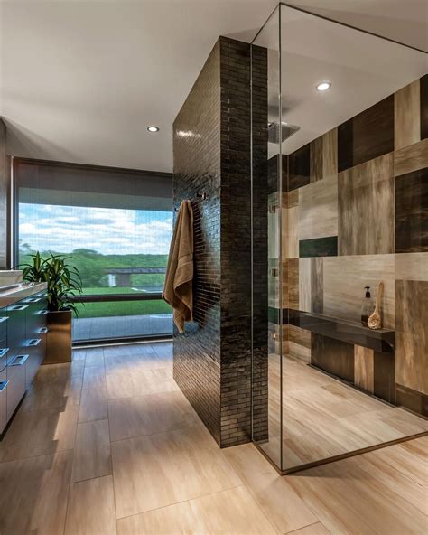 32 Incredible Modern Luxury Shower Designs For 2022 That'll Surely Make You Envious