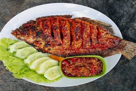 Resep Ikan Gurame Bakar Untuk Malam Tahun Baru — Rinaresep.com