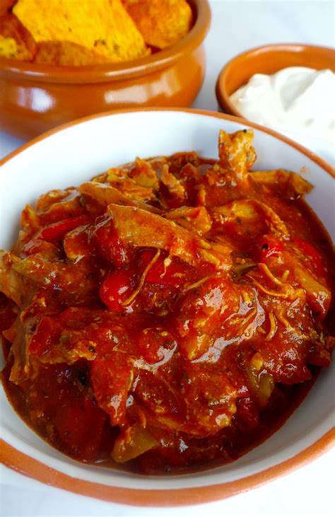 Slow Cooker Chicken & Chorizo Stew | Recipe | Crockpot recipes slow cooker, Slow cooker dishes ...